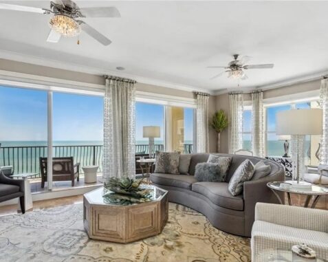 Gulf Views 3 Bedroom Condo With Private Pool
